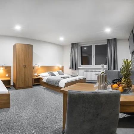 Sendy ホームステイ Ždiar